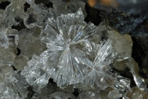 Aragonit -2 Calamita