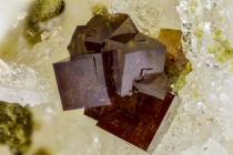 Bariopharmakosiderit-08