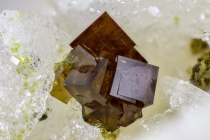 Bariopharmakosiderit-14