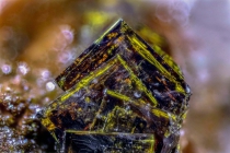 Bariopharmakosiderit-16