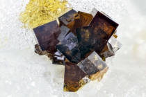 Bariopharmakosiderit-20