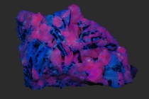 UV-2 fluorizierender Kalkspat